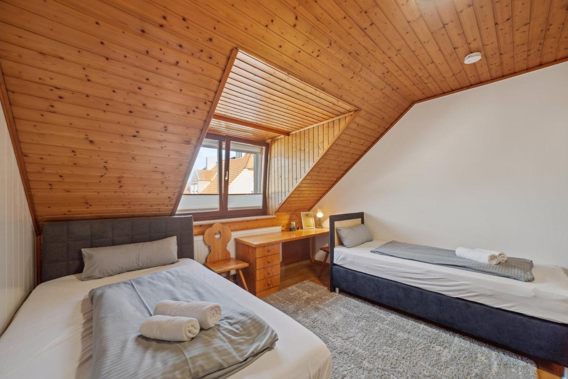 Sali Homes K39 Monte-carlo -spacious 6-bedroom With Terrace And Garden Views In Ideal For Groups Apartment