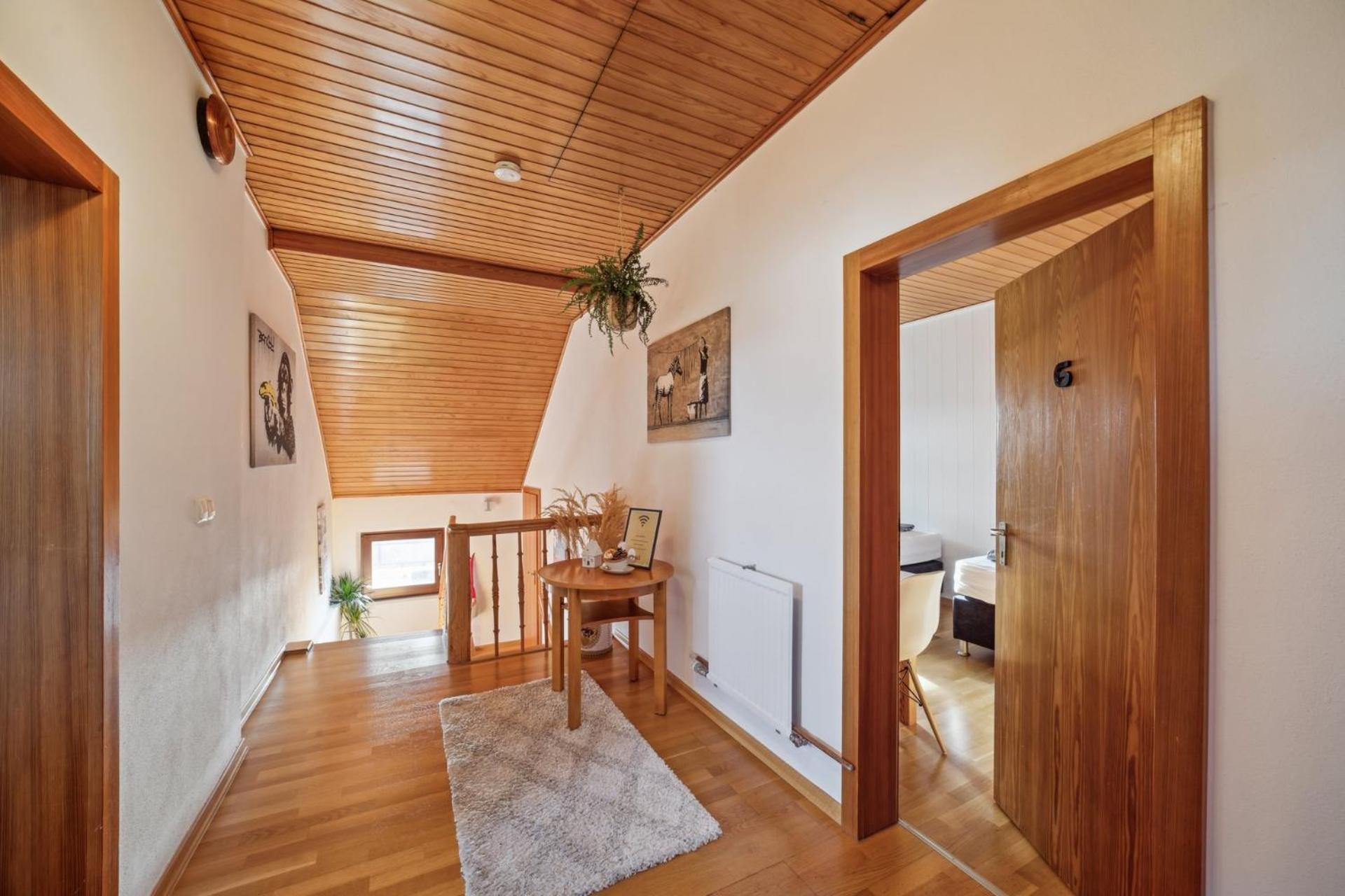 Apartment Sali Homes K39 Monte-carlo -spacious 6-bedroom With Terrace And Garden Views In Ideal For Groups *