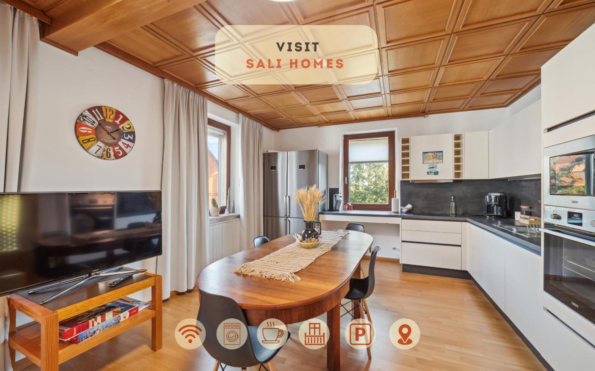 Sali Homes K39 Monte-carlo -spacious 6-bedroom With Terrace And Garden Views In Ideal For Groups Apartment *